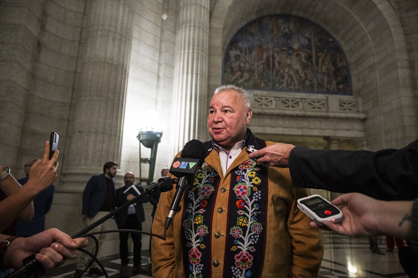 Des évêques canadiens et un chef métis se rendront aux funérailles du pape François