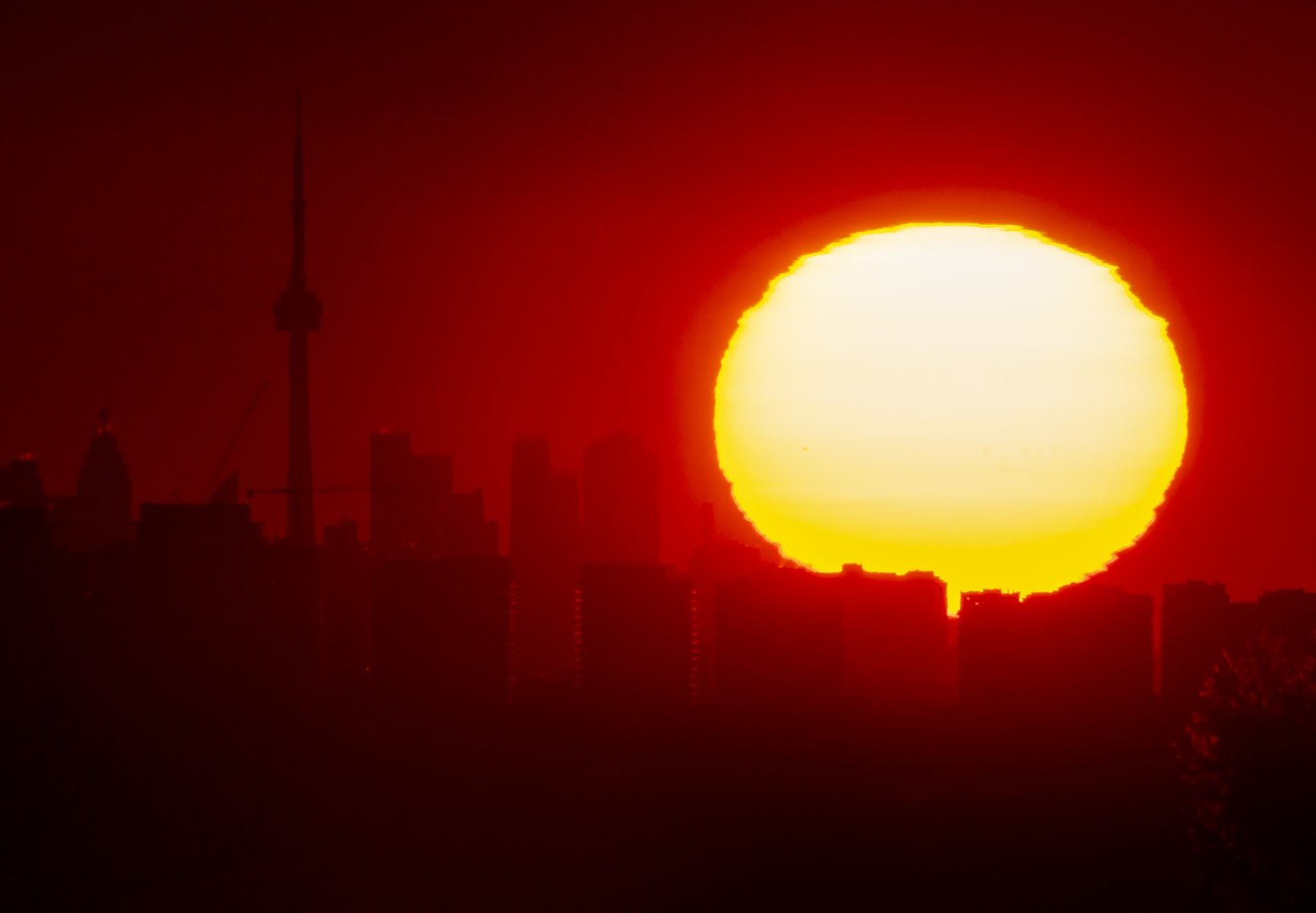 Les Canadiens devraient se protéger davantage des rayons du soleil