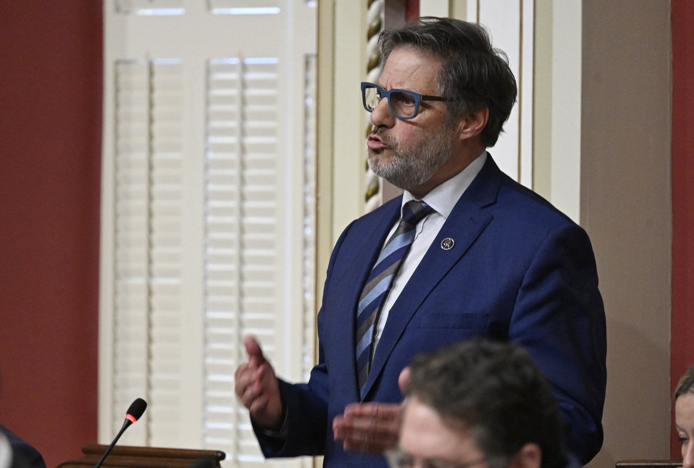 Panne informatique à la SAAQ: Bélanger annonce un audit