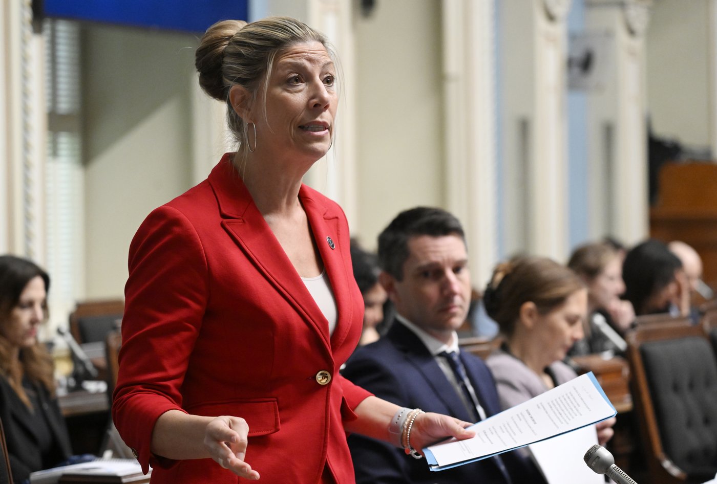 Messages haineux: une députée libérale appelle à une sortie commune des chefs