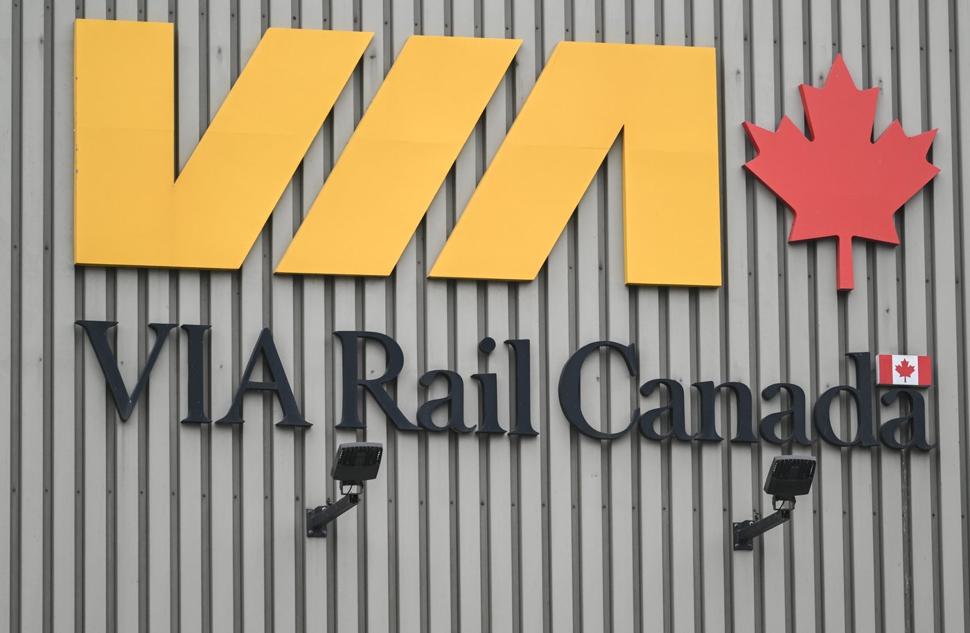 Quelque 2500 syndiqués d'Unifor chez Via Rail se dotent d'un mandat de grève