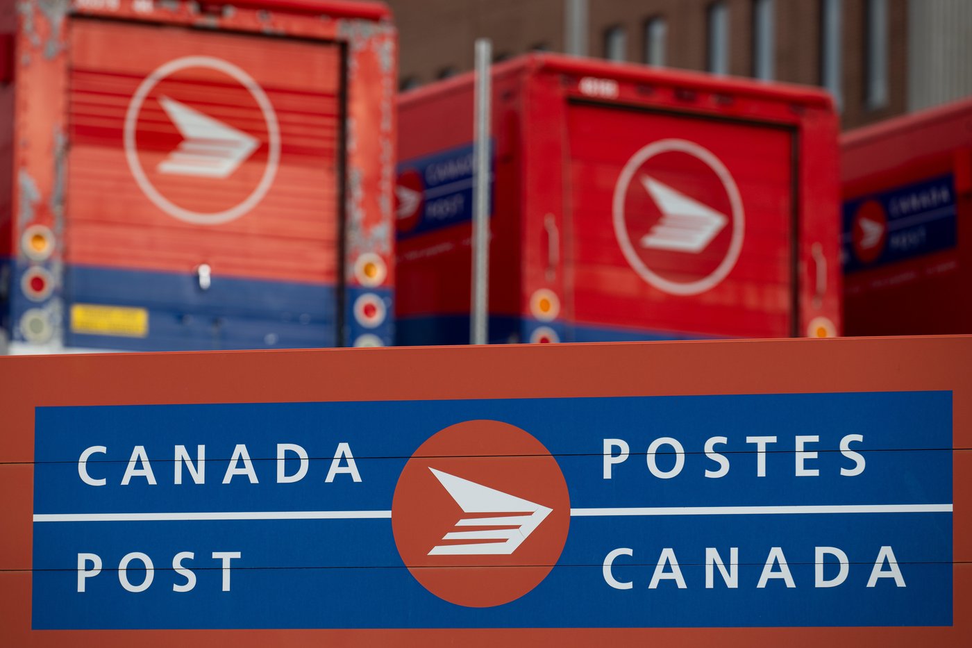 Postes Canada présente ses «offres finales» au syndicat