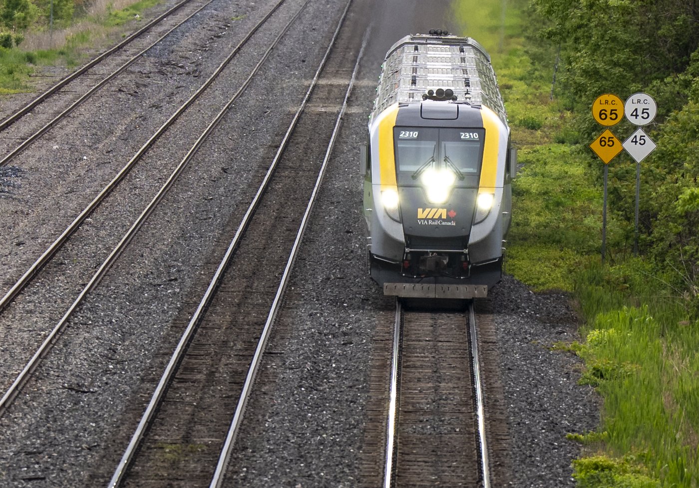 Une filiale de VIA Rail a versé 330 000 $ pour rebaptiser le train à grande vitesse