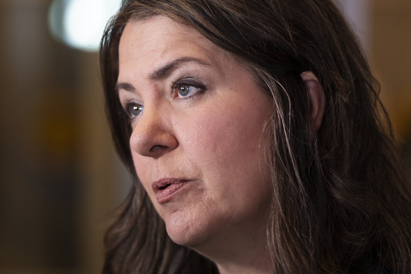 L'Alberta annonce un gel indéfini de la tarification carbone pour les industries
