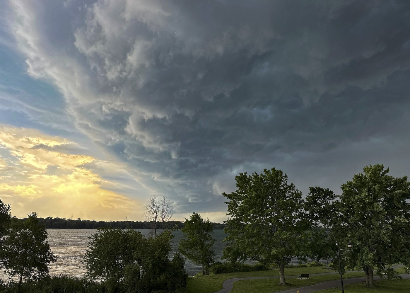 Veille d'orages violents pour plusieurs régions du sud du Québec