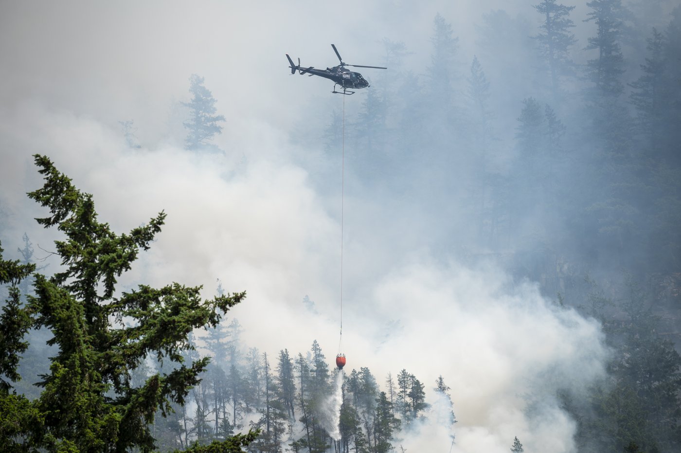 Le feu de forêt menaçant Squamish, en Colombie-Britannique, quadruple de taille