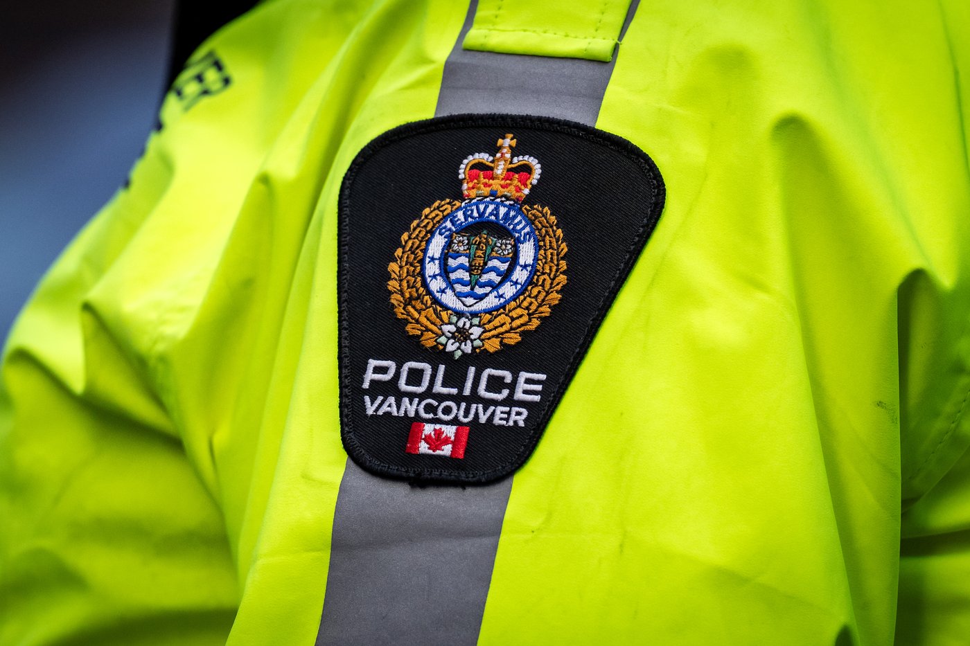 Un homme arrêté après la collision entre un véhicule et un aréna à Vancouver