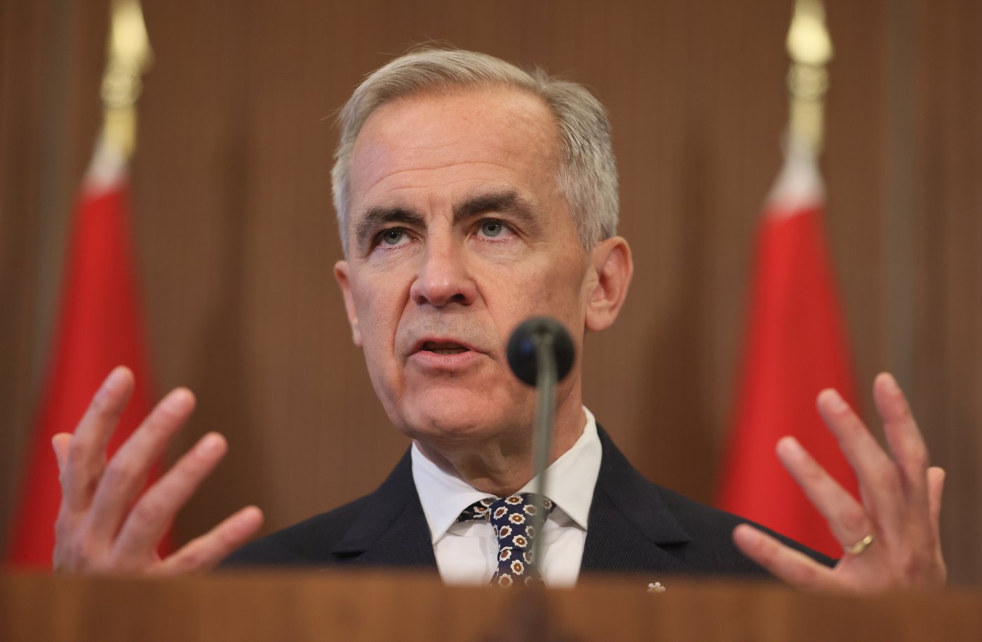 Mark Carney refuse de commenter l'éventualité de frappes américaines en Iran