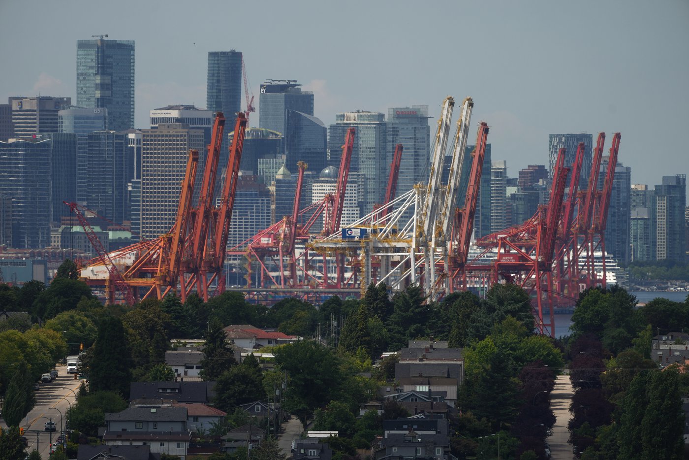 Le droit de grève dans les ports doit être préservé, selon un rapport