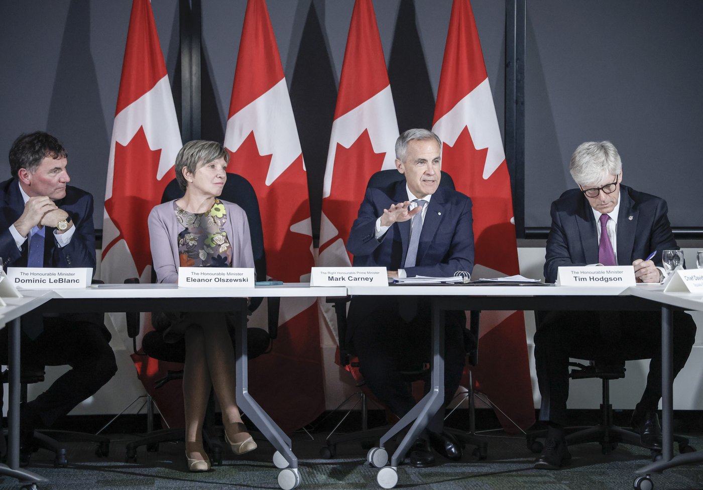 Carney rencontre des dirigeants du secteur pétrolier et gazier à Calgary
