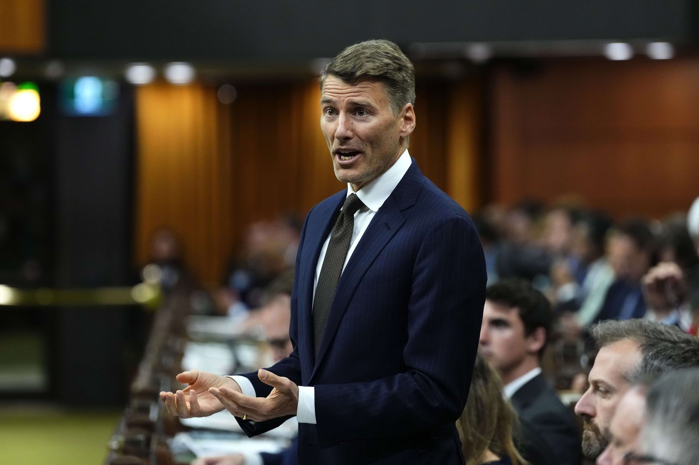 Ottawa menace de retirer à Toronto une partie du financement du logement