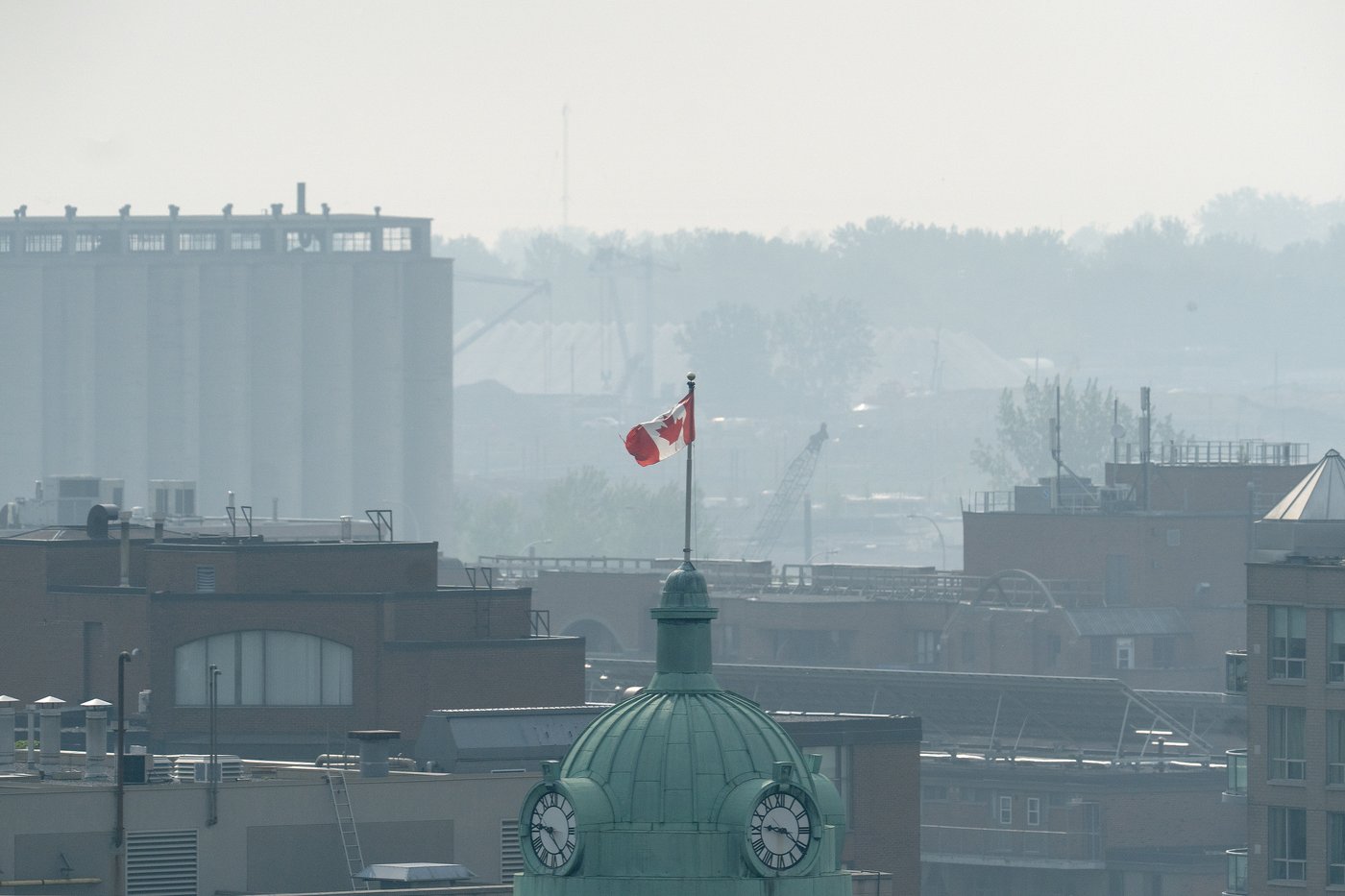 Avertissements de mauvaise qualité de l'air au centre du Canada et au Manitoba
