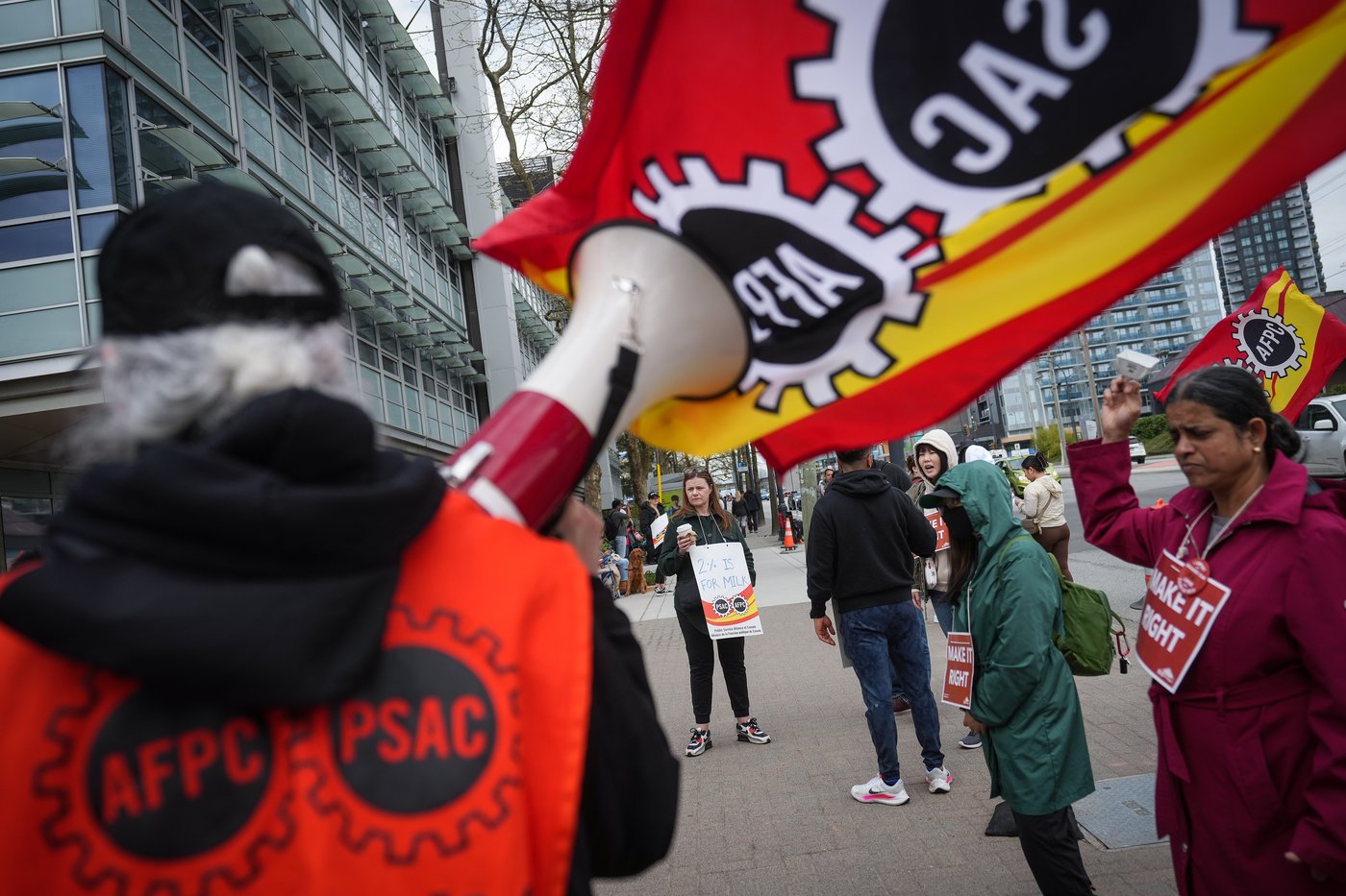 Examen des dépenses au fédéral: «de la pure austérité», dit l'AFPC