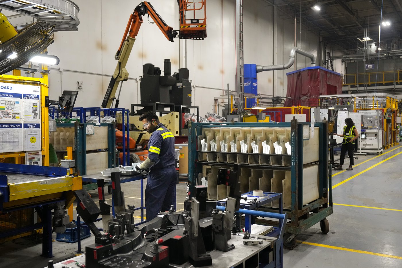 L'Ontario devrait réorganiser l'aide aux entreprises automobiles, selon un rapport