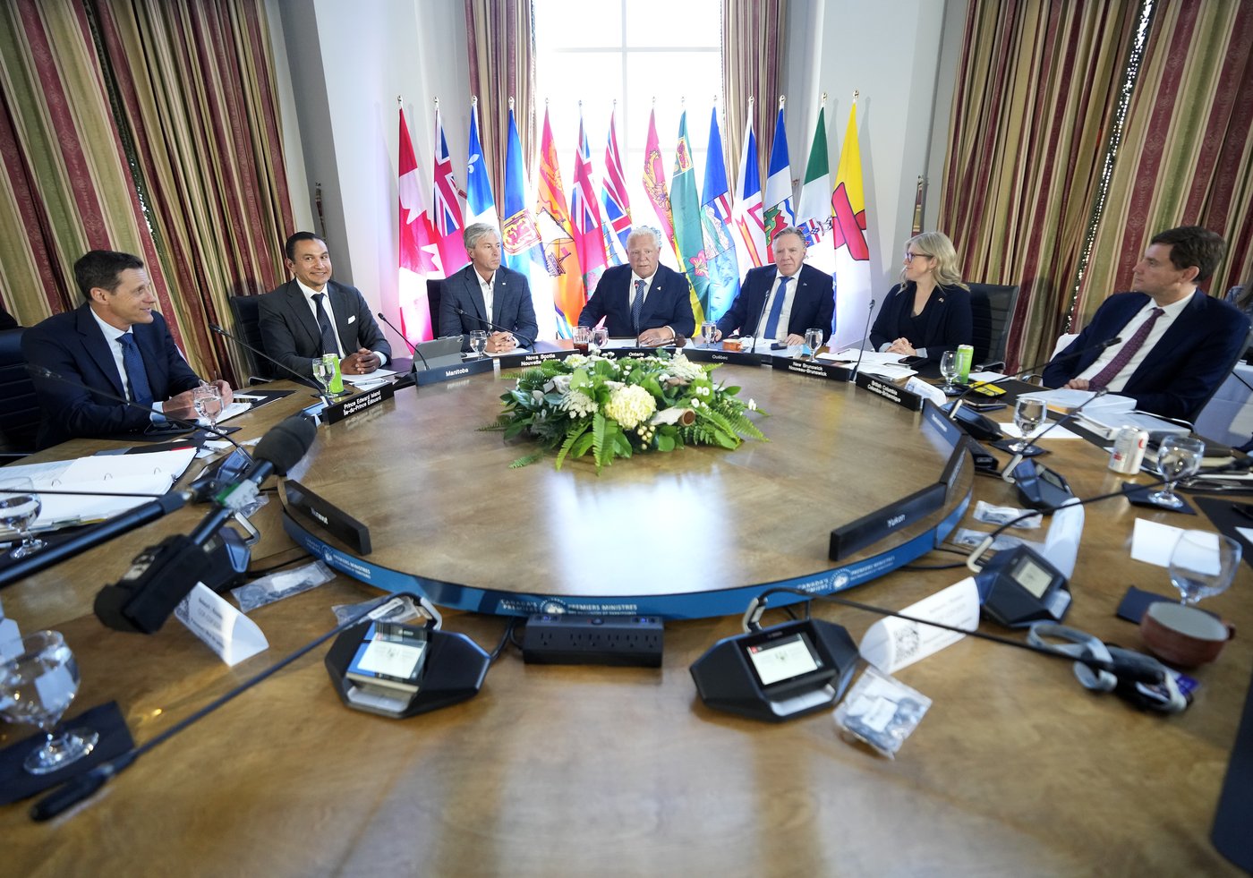 Les déficits des provinces devraient diminuer dans les années à venir