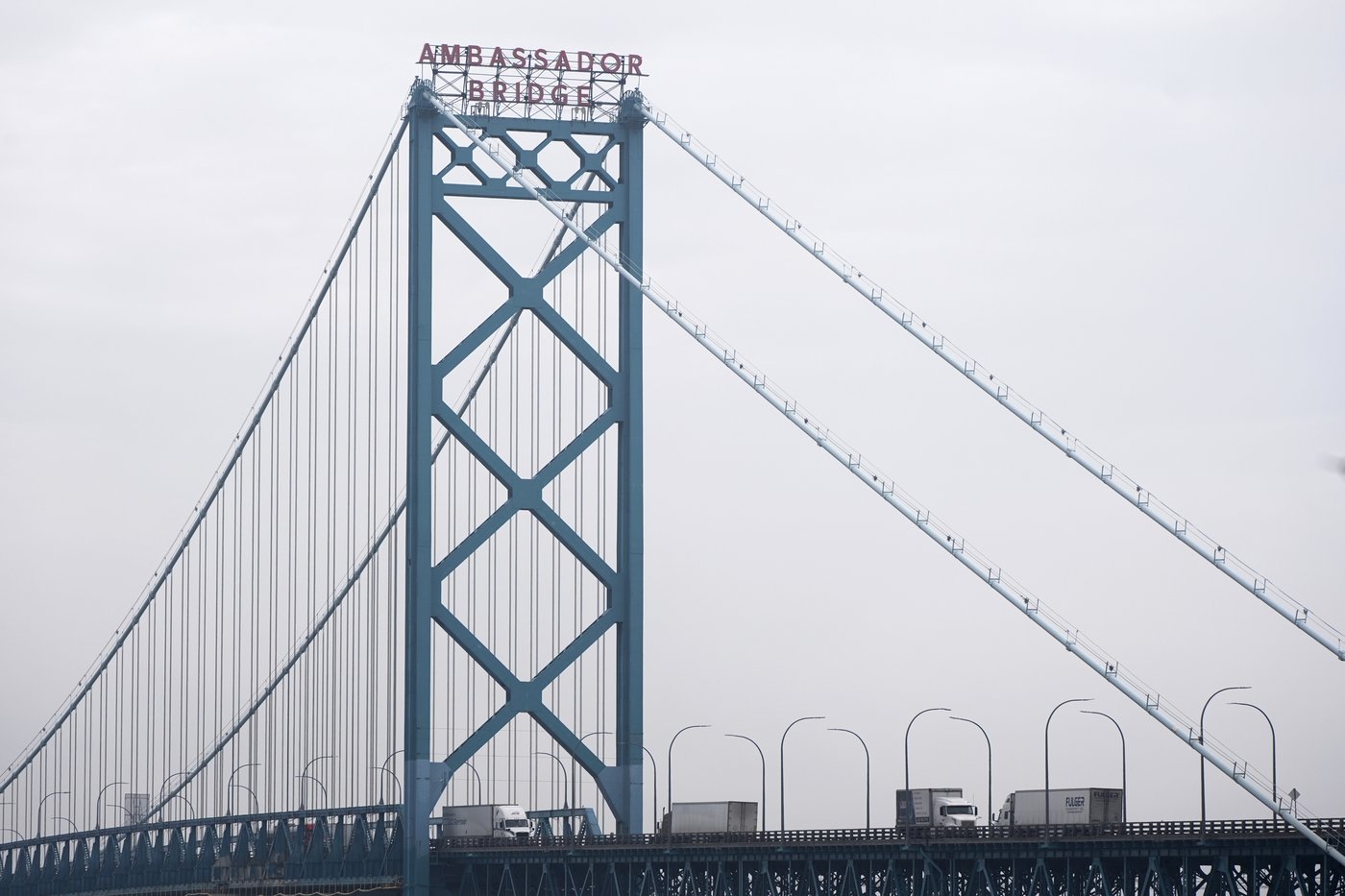 Le déficit commercial du Canada a diminué à 5,9 milliards $ en mai
