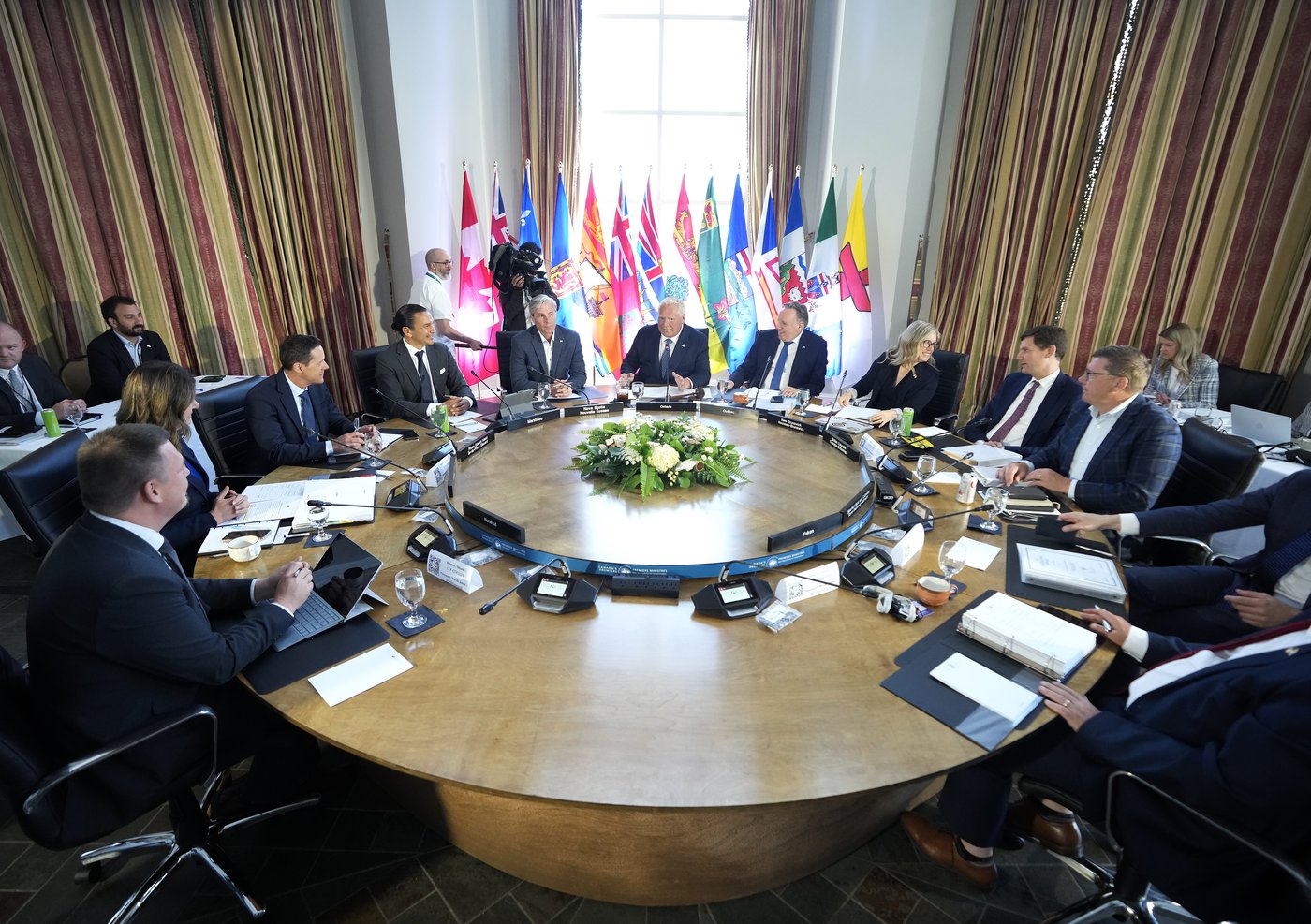 Les premiers ministres des provinces et des territoires terminent leur rencontre
