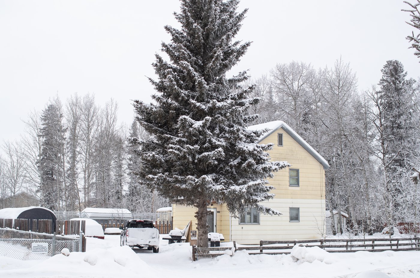 Mark Carney se rend dans sa ville natale aux Territoires du Nord-Ouest