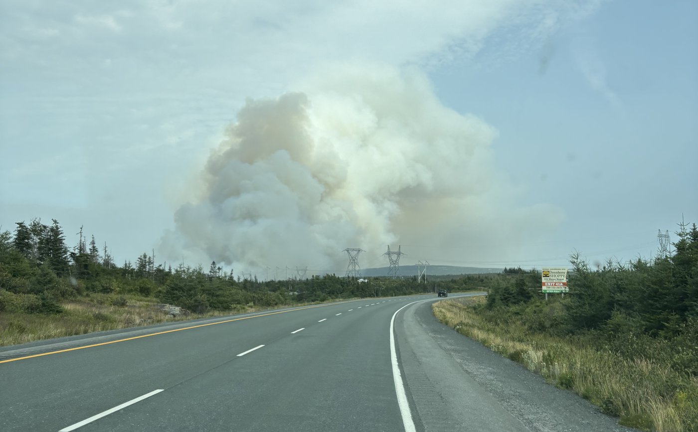 L'armée envoie des renforts pour combattre les feux à Terre-Neuve-et-Labrador