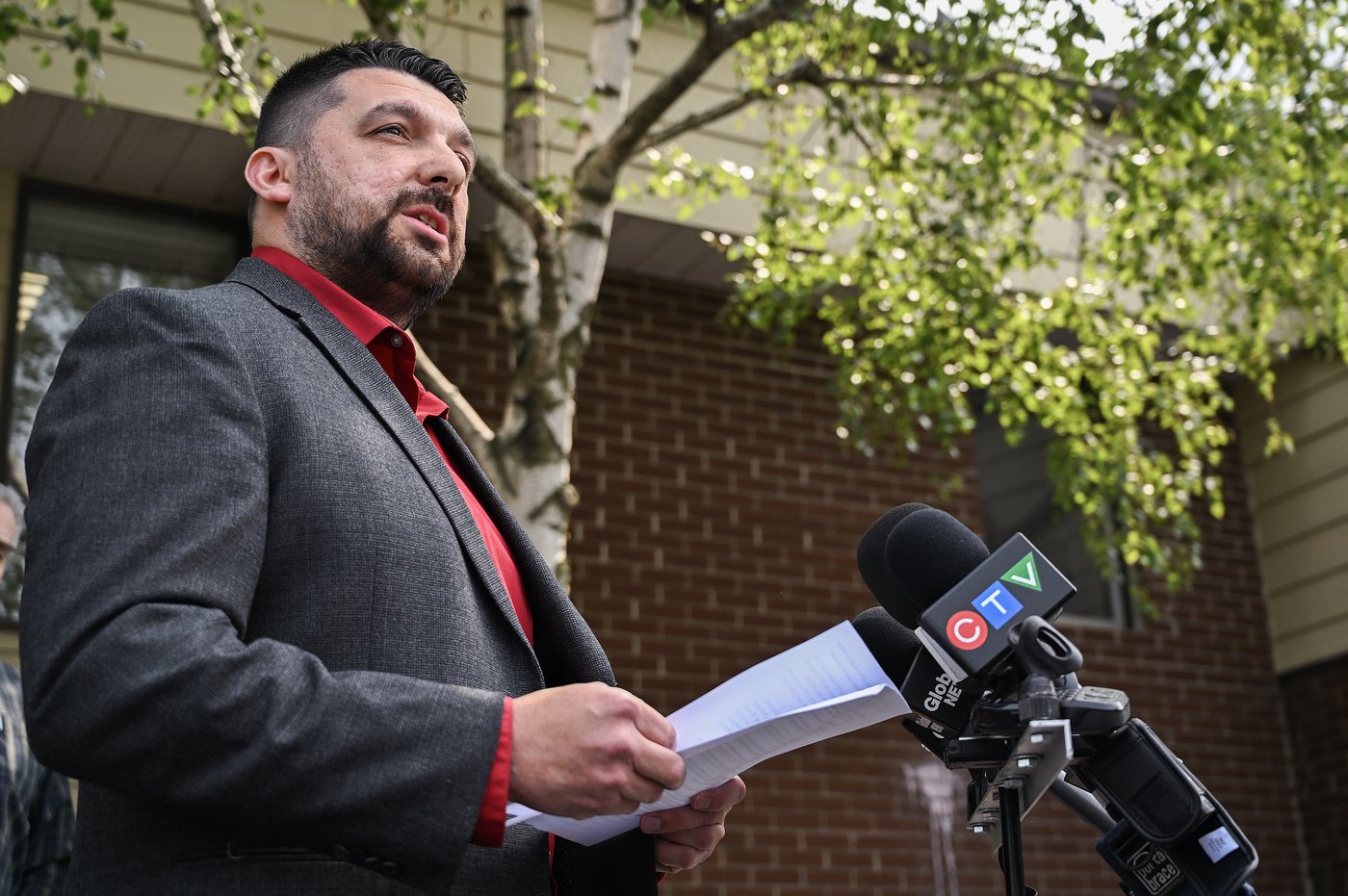 Le Conseil mohawk de Kahnawake envisage des péages routiers face aux coupes fédérales
