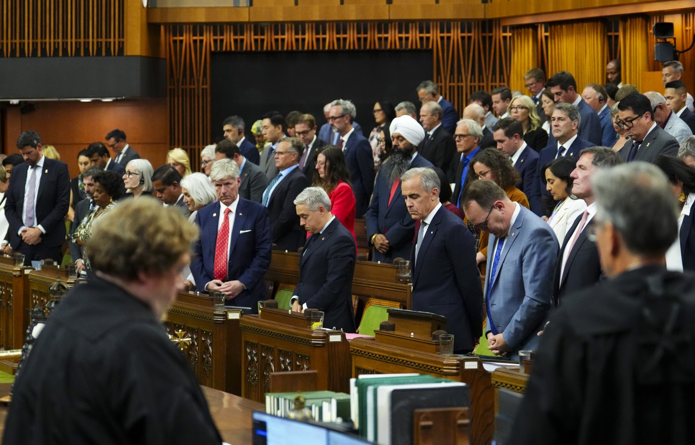 Chambre des communues: les députés rendent hommage à l'ancien gardien Ken Dryden