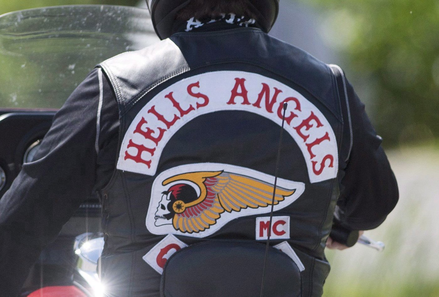 Walmart et Amazon sommés de ne plus vendre des produits pro-Hells Angels
