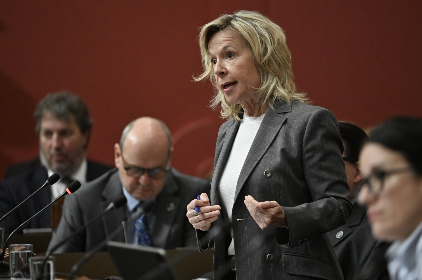 La gestion des cartes de crédit des représentations à l'étranger rapatriée dès juin