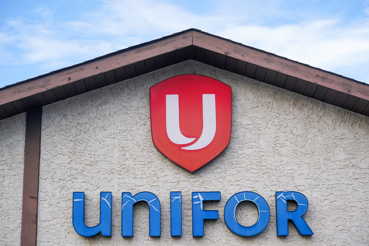 Deux autres syndicats Unifor sont accrédités par le tribunal chez Walmart Fleet