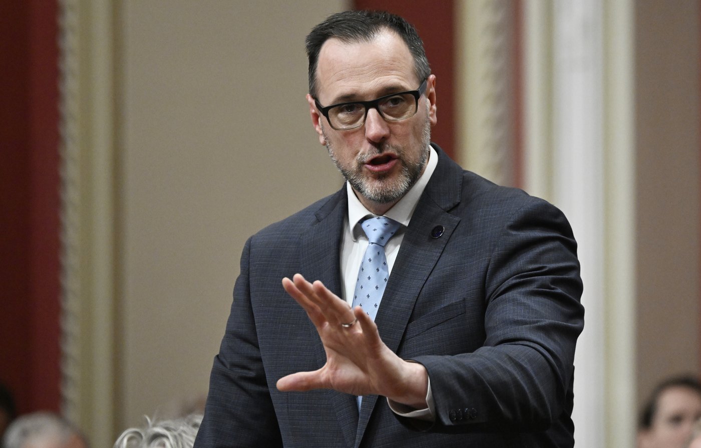 Francisation: Le ministre Jean-François Roberge promet de la «prévisibilité»