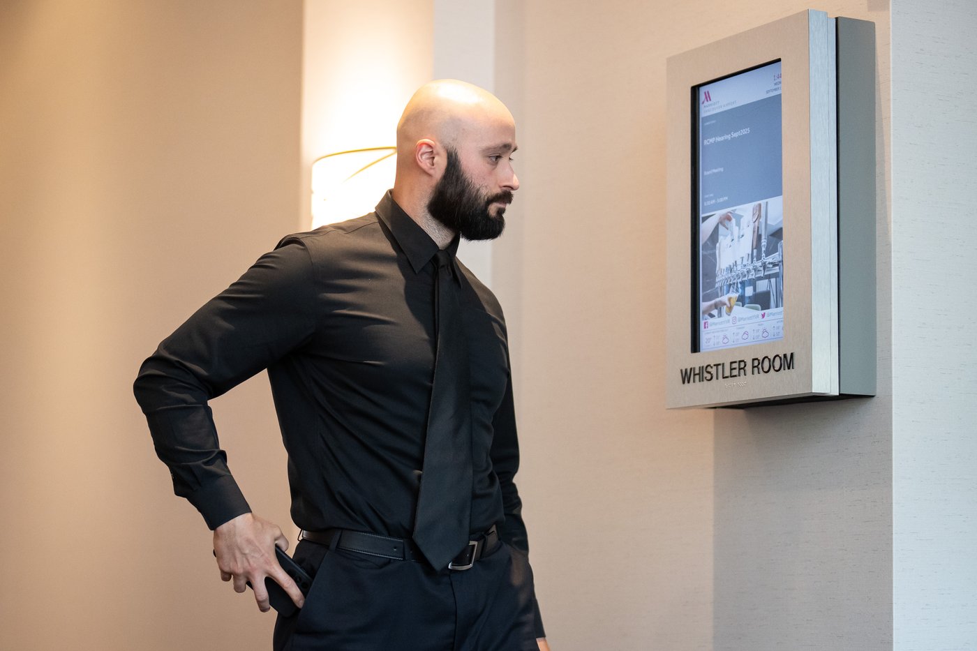 Un agent de la GRC admet avoir envoyé des textos déshonorants, selon son avocat
