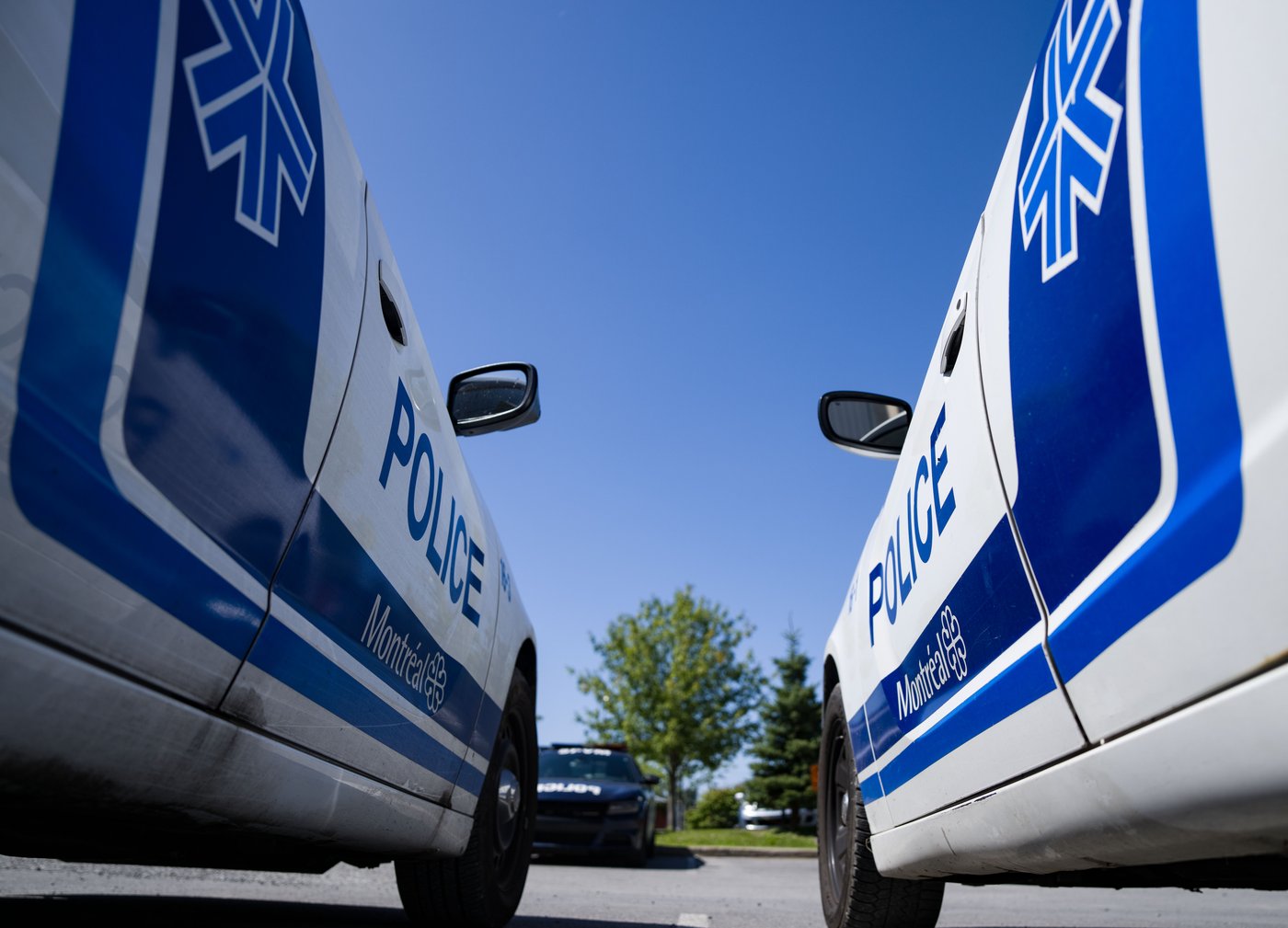 Deux piétons gravement blessés dans un stationnement de Montréal
