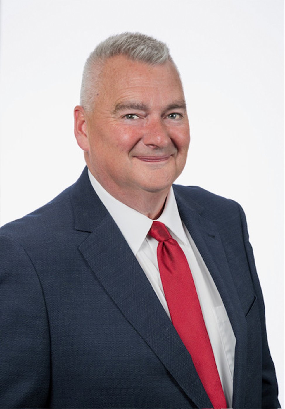 Le nouveau premier ministre du Yukon, Mike Pemberton, a prêté serment