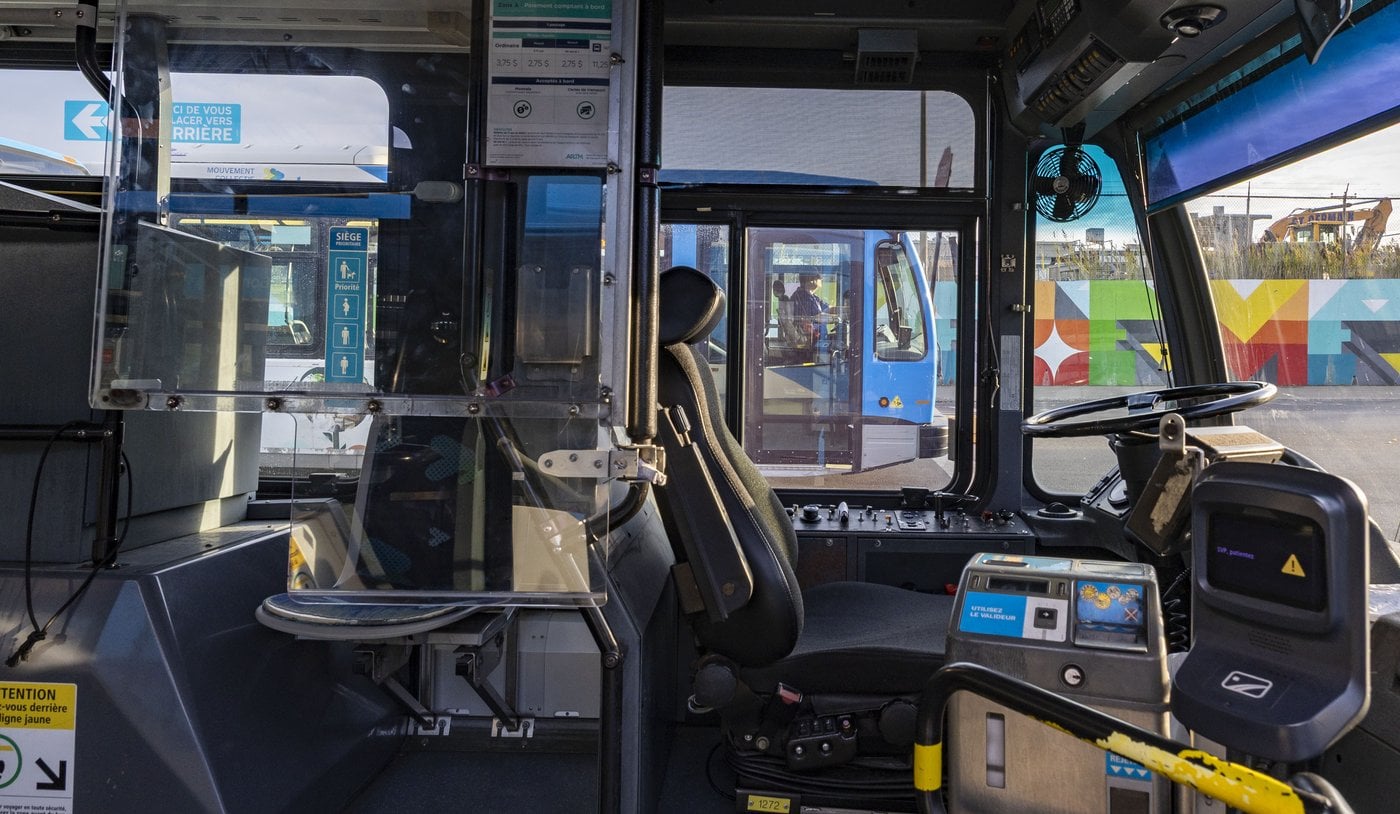 STM: 181 des 220 autobus articulés immobilisés à cause d'une défaillance