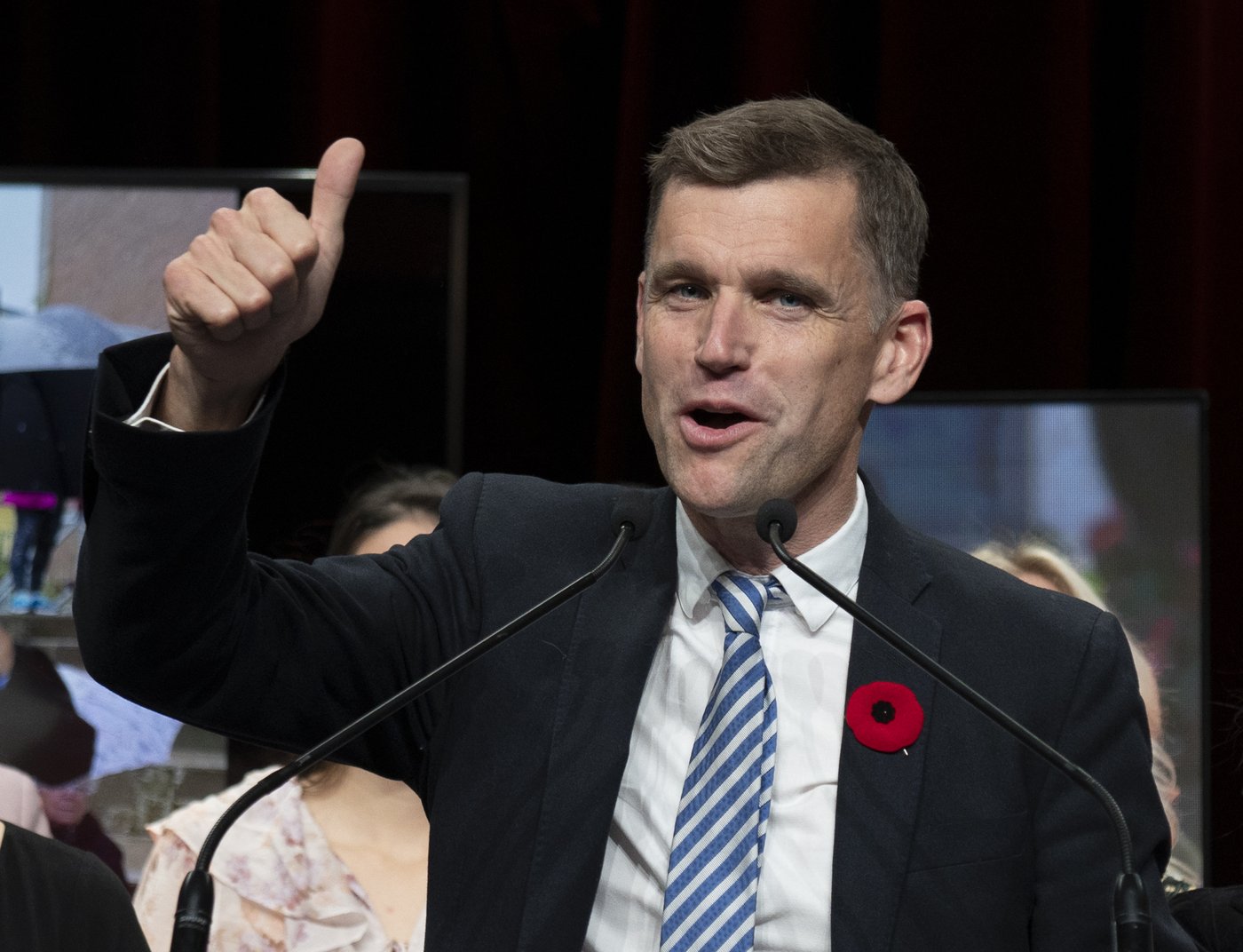 Alerte: Bruno Marchand élu pour un second mandat à la mairie de Québec
