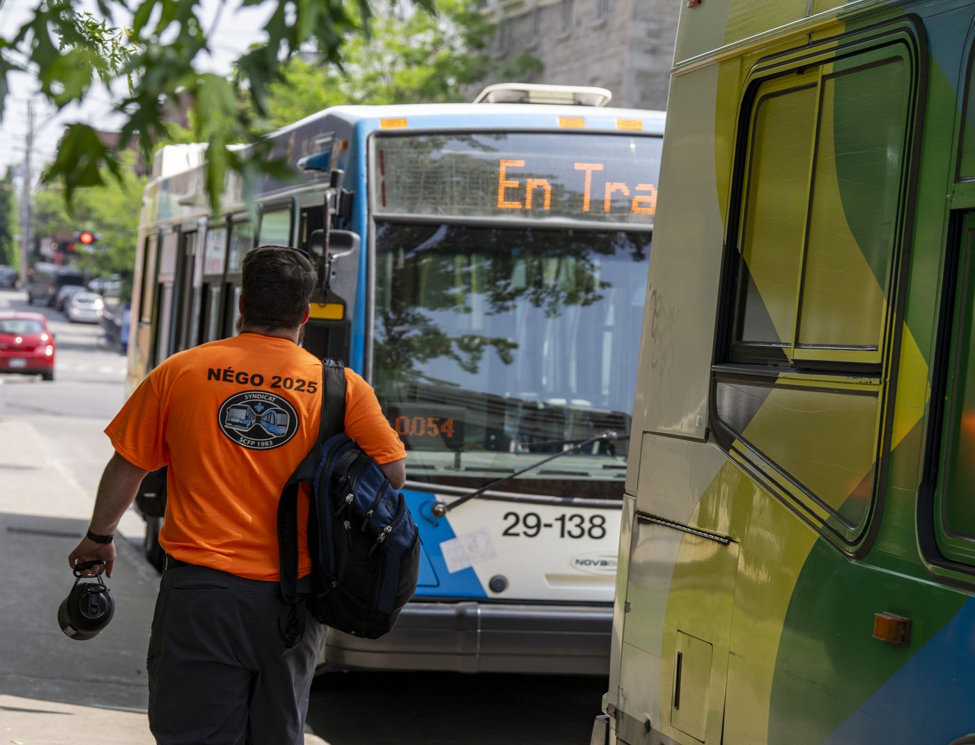 Les employés d'entretien de la Société de transport de Montréal amorcent leur grève