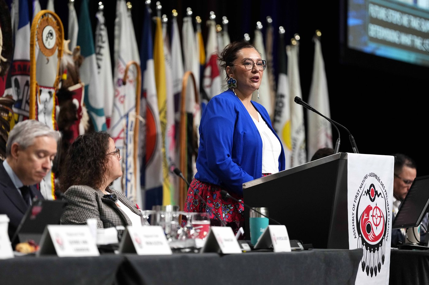 La ministre Gull-Masty souhaite de vastes consultations sur la Loi sur les Indiens