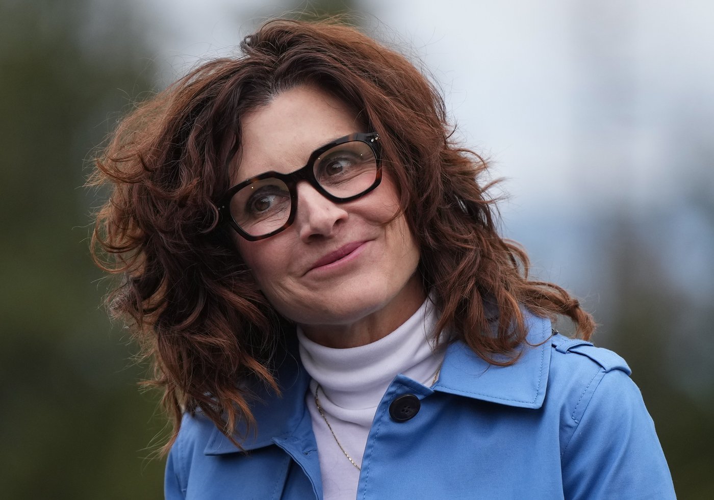 Trois députés conservateurs provinciaux font défection en Colombie-Britannique