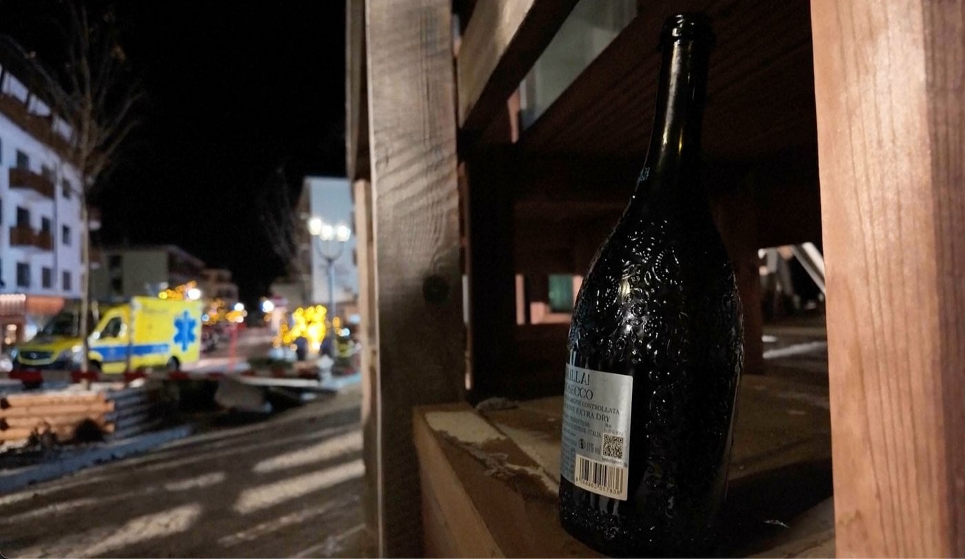 Aucun Canadien parmi les victimes de l'incendie dans un bar en Suisse pour l'instant