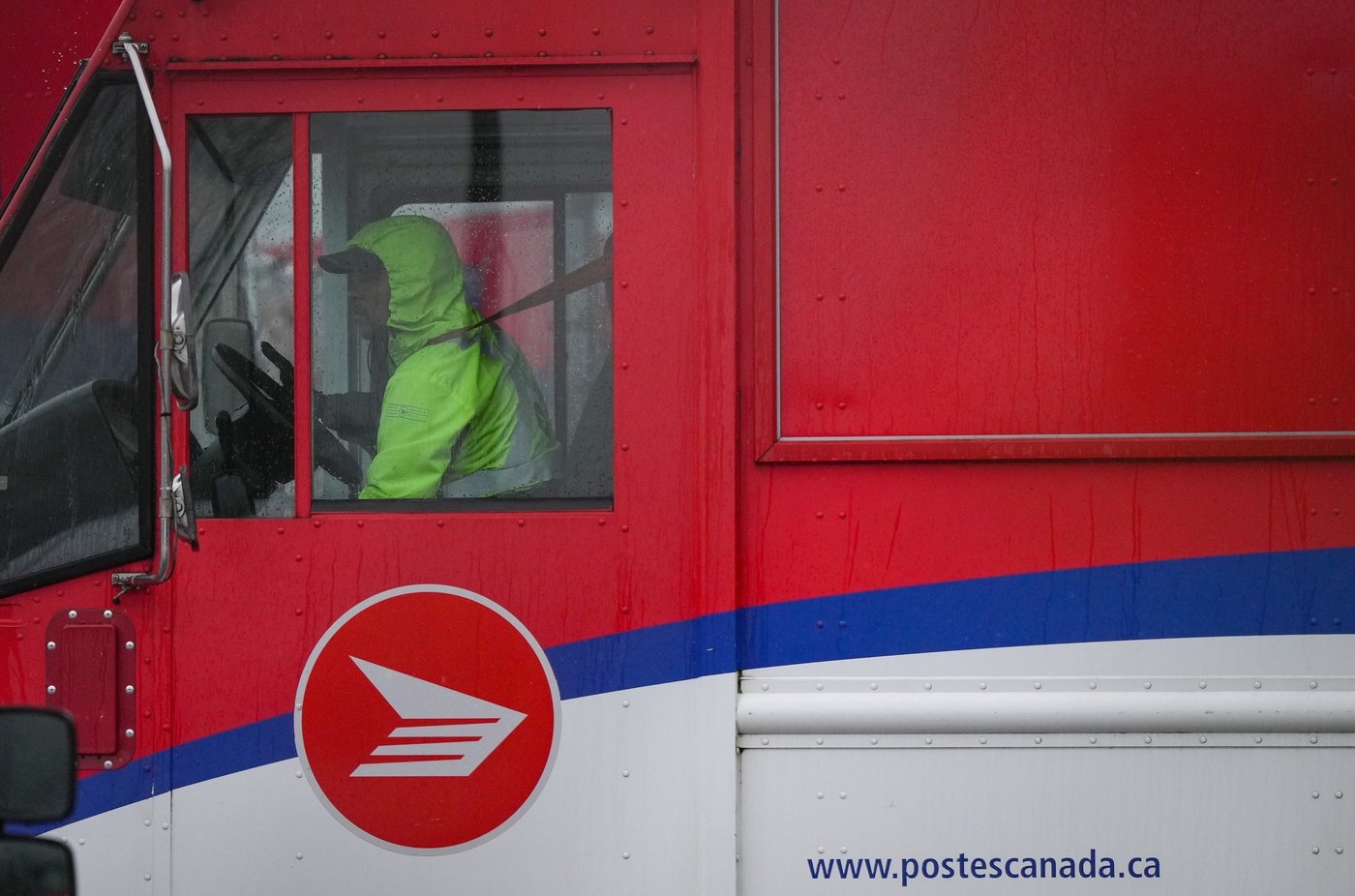 Postes Canada suspend les négociations avec le syndicat à l'approche de l'échéance