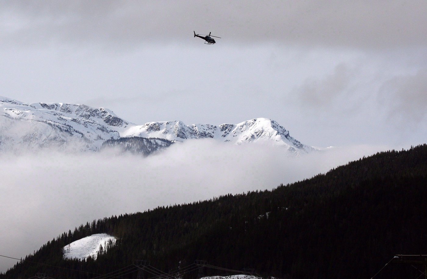 Un héliskieur meurt dans une avalanche près de Revelstoke, en Colombie-Britannique