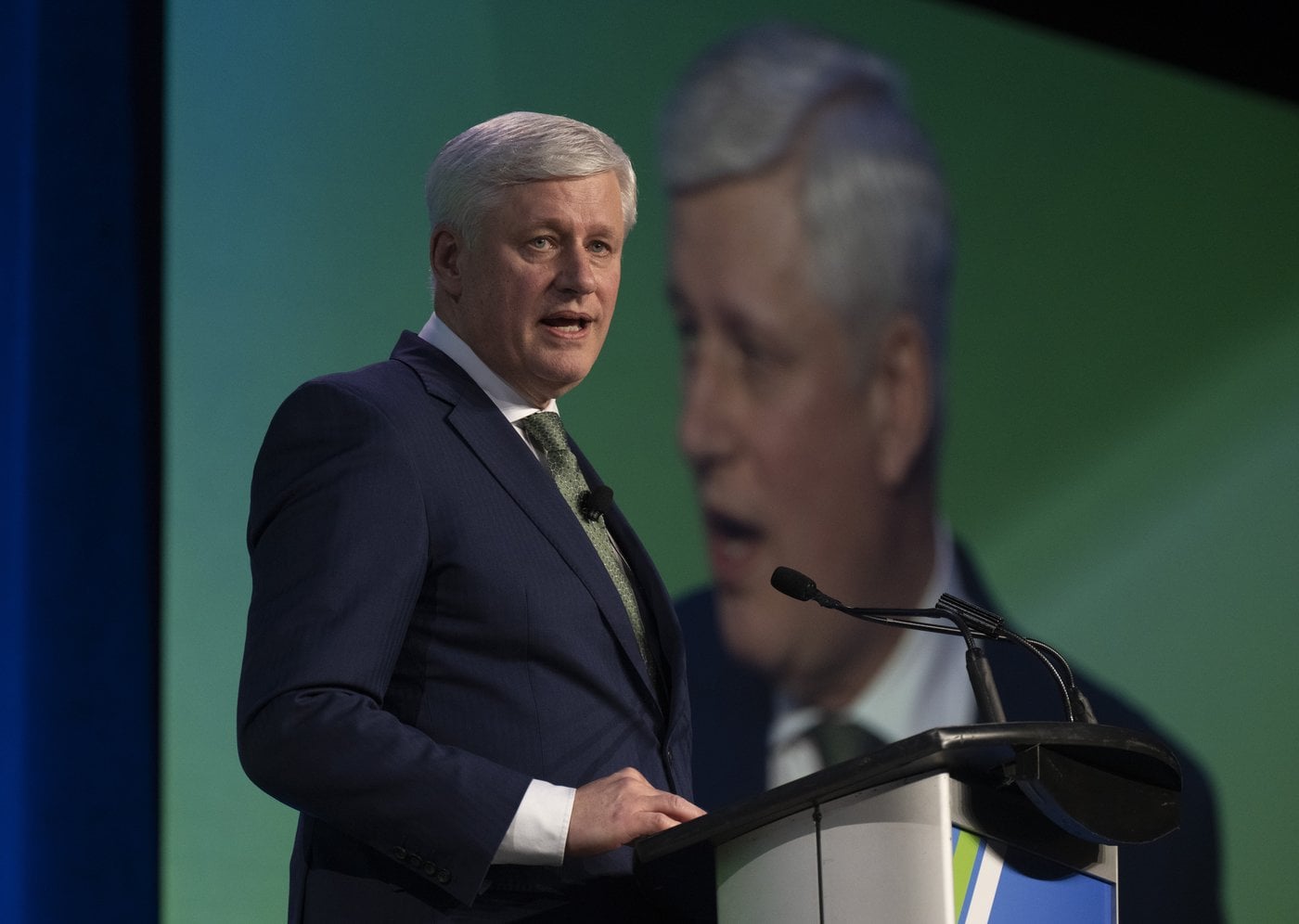 Le portrait officiel de Stephen Harper sera dévoilé mardi