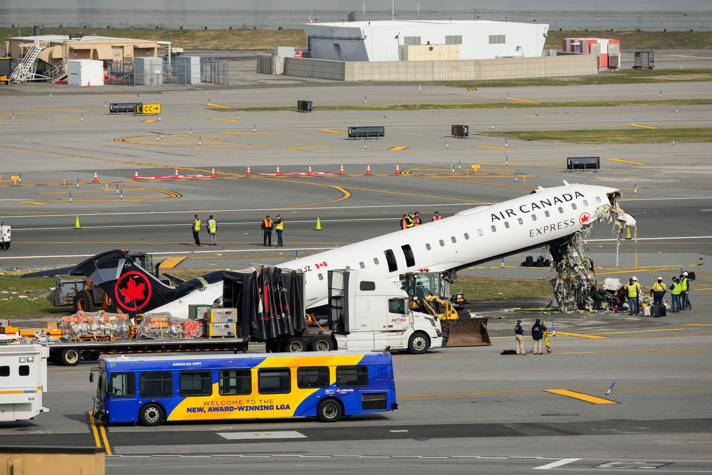 Experts: un «miracle» qu’il n’y ait pas eu plus de victimes dans cet accident d’avion