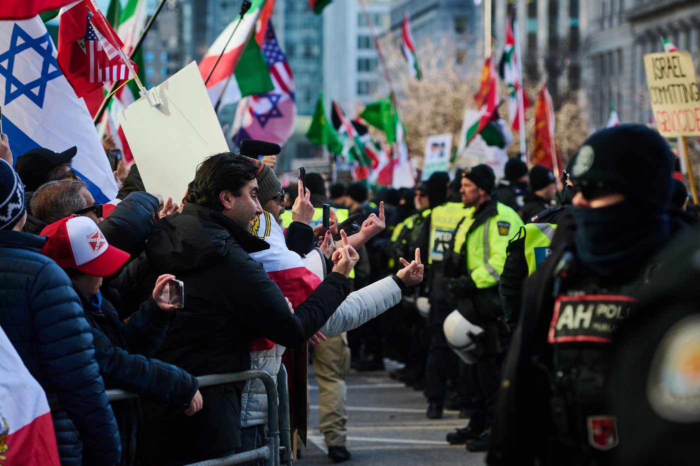 Deux contre-manifestants arrêtés à Toronto au rassemblement de la Journée d'Al-Quds
