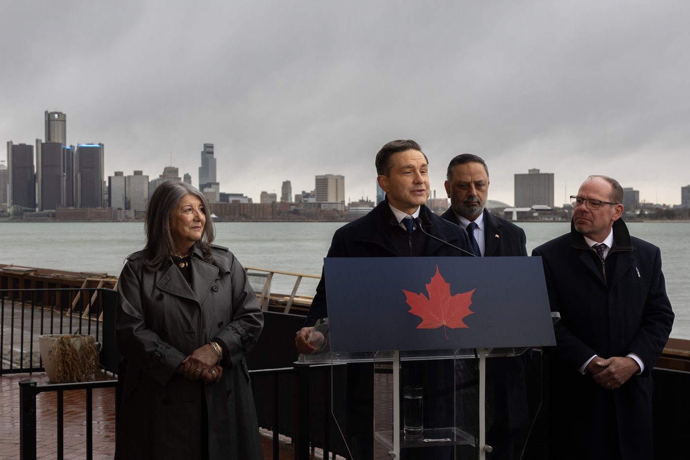 Pierre Poilievre présentera un plan pour aider l'industrie automobile