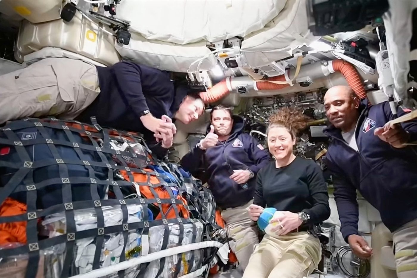 Jeremy Hansen et les autres astronautes d'Artemis II seront de retour vendredi