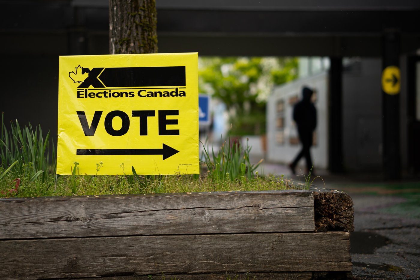 Plus de 800 bulletins de vote spéciaux conservés par erreur en Colombie-Britannique