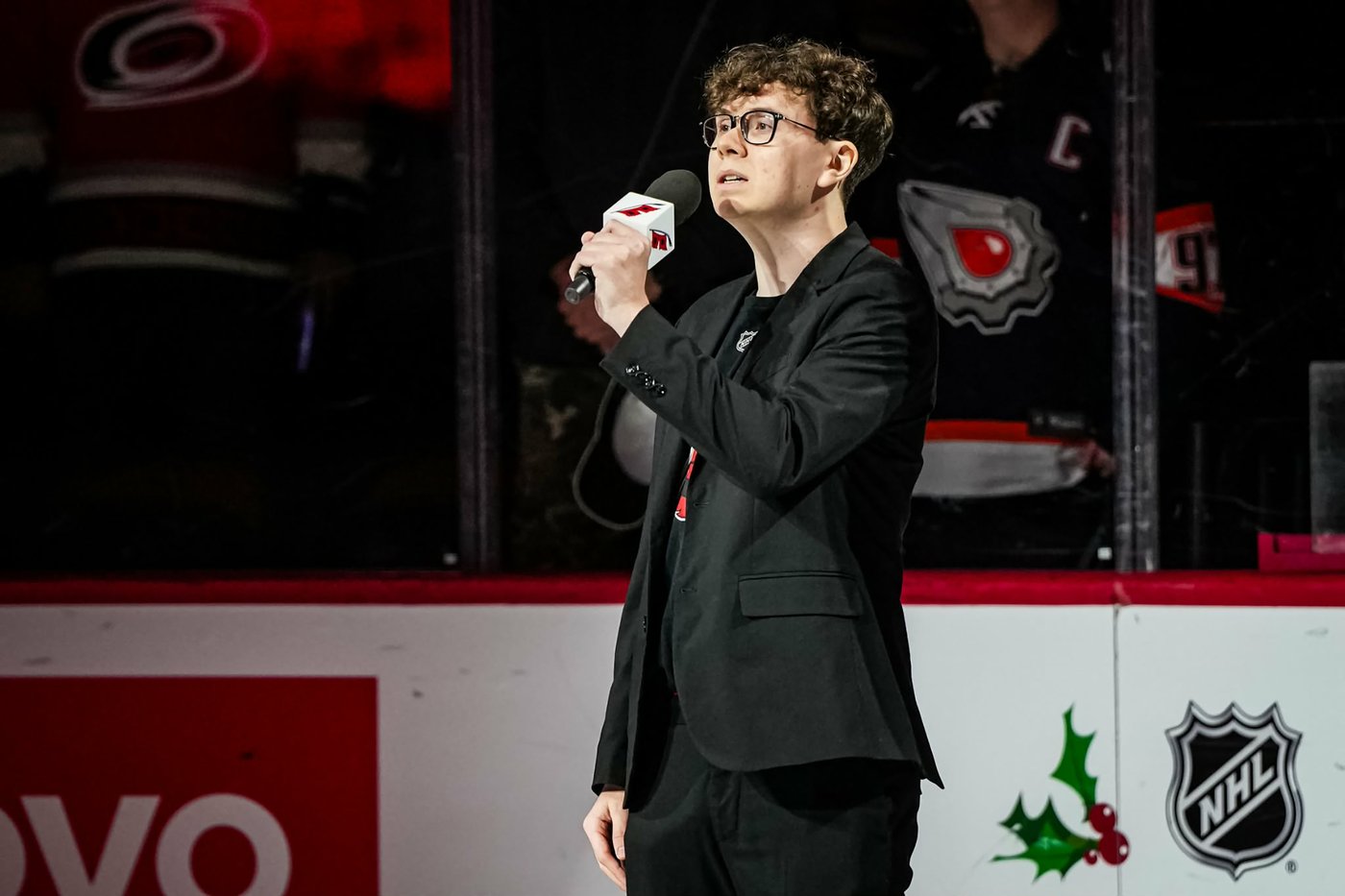 Mason Greer ému par les nombreux commentaires positifs après l’Ô Canada bilingue