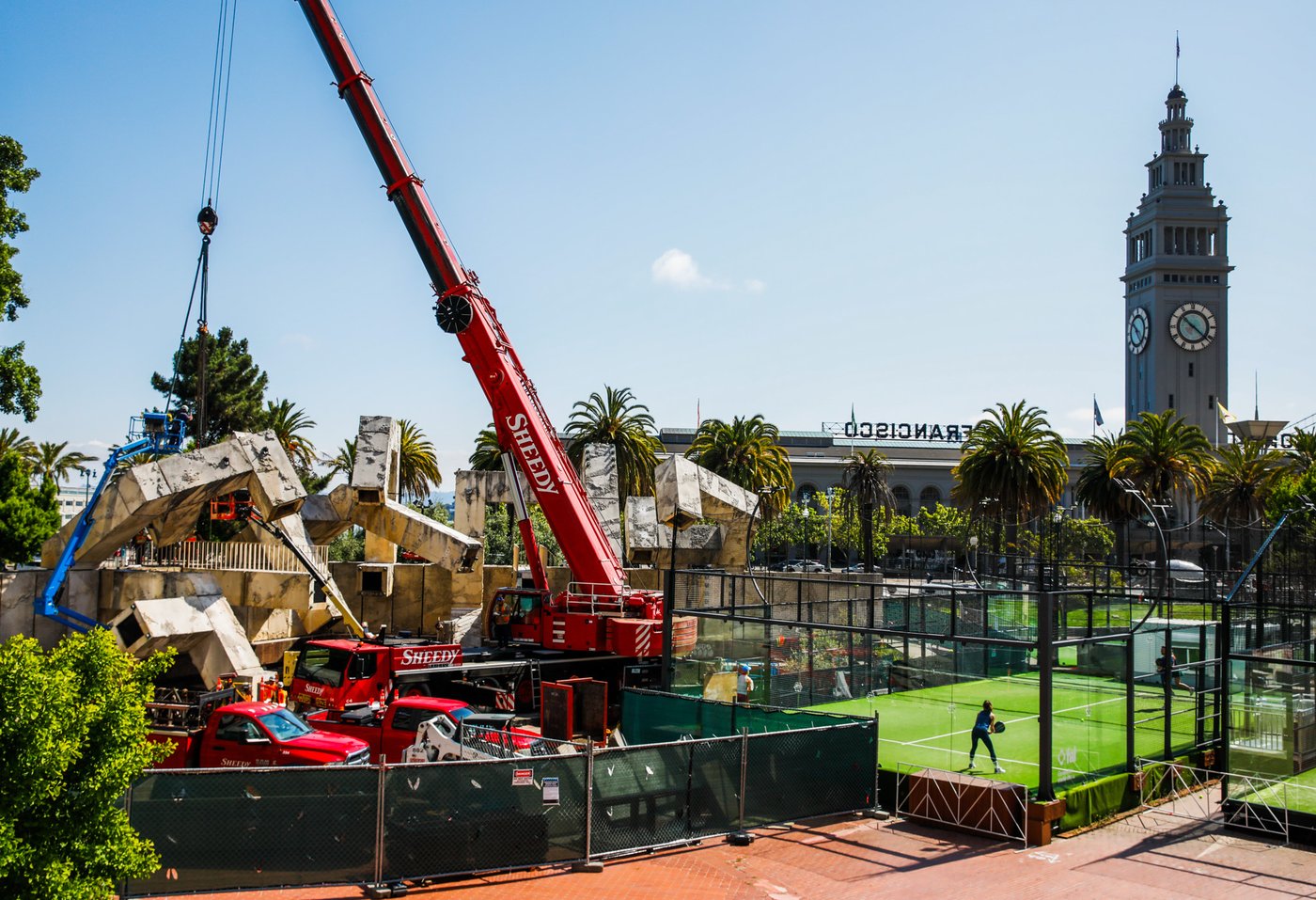 La fontaine Vaillancourt démantelée après 55 ans à San Francisco