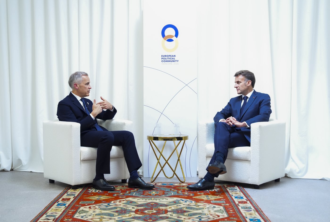 Carney discute de commerce avec ses homologues du G7 et la Chine avant le sommet