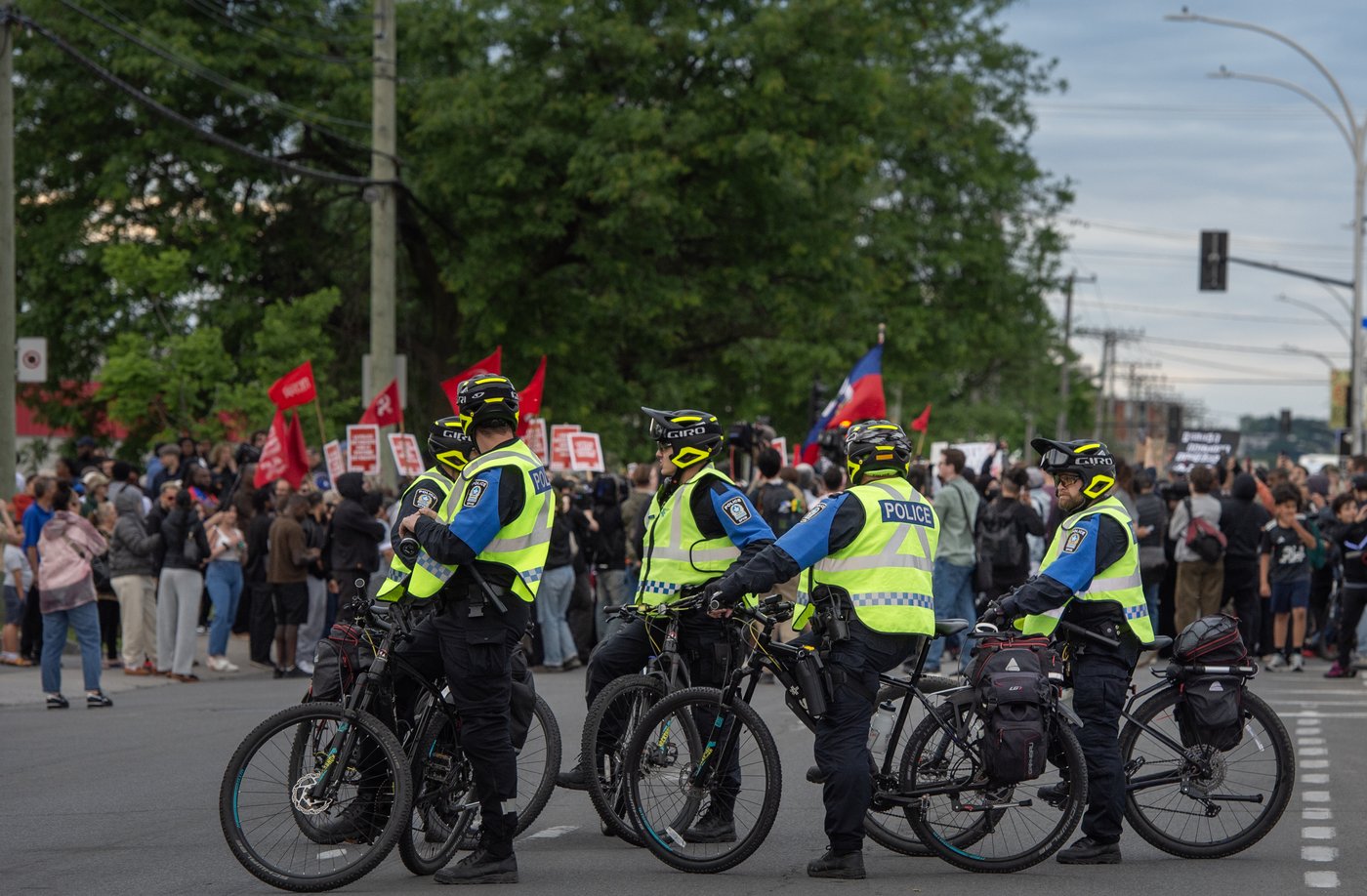 Les employés noirs de la police de Montréal craignent des représailles